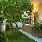 Lucy Apartament