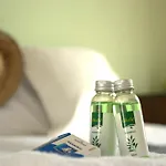Avra Pension