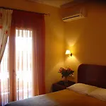 Hotel Strimoniko