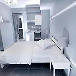 Retro Luxury Rooms