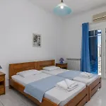 Tina'S Apartments