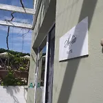 Kapahi Seaview Hotel Apartments