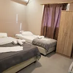 Lux Hotel