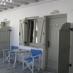 Alexandra'S Rooms