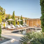 Villa Leon (Adults Only)