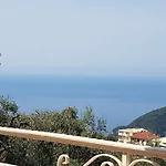 Vito'S Parga View Apartments