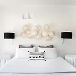 Blue Sand Boutique Hotel & Suites