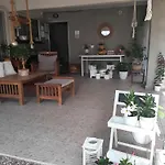 Nopi Rooms