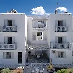 Romantica Suites