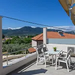 Paschalis Apartment