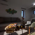 Abeloessa Methonian Hospitality