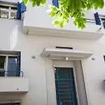 Bentzi...Boutique Apartment 1, Classic Double With Kitchenette, 2 Guests