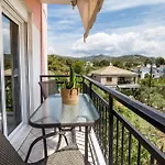 Ianos Apartments