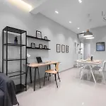 Bonsai Apartments, The Luxury Suites