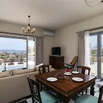 Harites Apartment'S