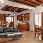 Dream House Stenies
