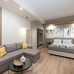Elegant Studio Apartment In Athens