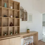 Parliament Sq Studio Apt