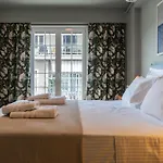 Elegant Escape 2Br Ba Sunny Apt