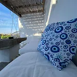 Louloudas Rooms Paros