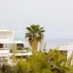 Luxury Beachfront Suite In Voula Premium 2-Bedroom Stay