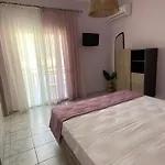 Laskarina'S House
