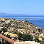 Captains Villas & Suites