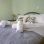 Syra Apartments