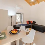 Sonar Deluxe Cottage