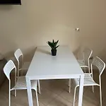 Fofi House