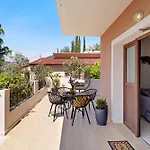 Villa Prolithia 1