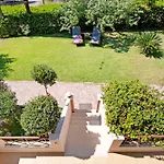 Villa Prolithia 1