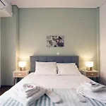 Νew Thission Luxury Apartment