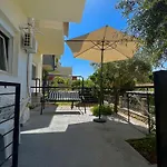 Kalamitsa Apartment By The Beach