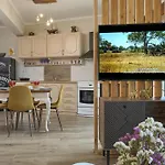 Alegeo Apartment