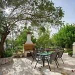 Nikis Country House - Lefkada Bnb Private Parking