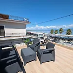 Bella Vista Luxury Apartment