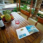 At Aqua Apartment Kallithea Athens
