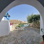 Cycladic Elegant Apartment