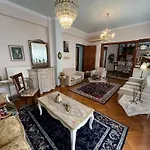 Ellis Apartment Axd 2