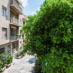 Acropolis Hideaway - Tranquil Retreat In Plaka