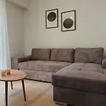 Thalassa Apartment