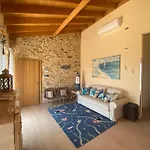 Nous Village