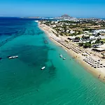 Naxos Town Ground Floor Apartment Free Parking