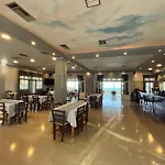 Anthoussa Rooms