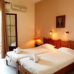 Pegasus Hotel & Coastal Cafe