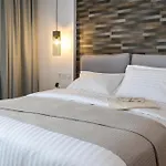 Epicentrum Suites