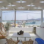 Akrogiali Rooms