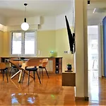 Smart And Elegant Home In The Centre Of Athens