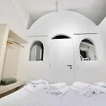 Dawn Suites Santorini